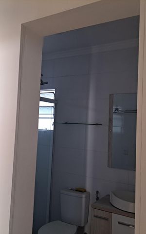 Casa à venda com 160m², 3 quartos e 2 vagas Casa à venda com 160m², 3 quartos e 2 vagasBanheiro