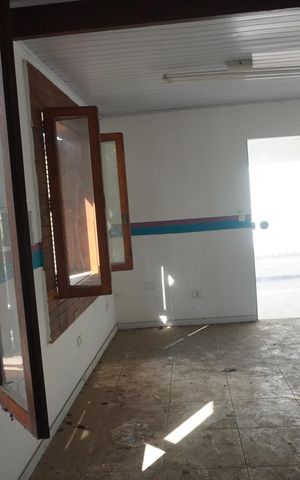 Casa para alugar com 200m², 2 quartos e 2 vagasÁrea de Serviço