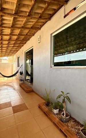 Casa à venda com 85m², 3 quartos e 2 vagas
