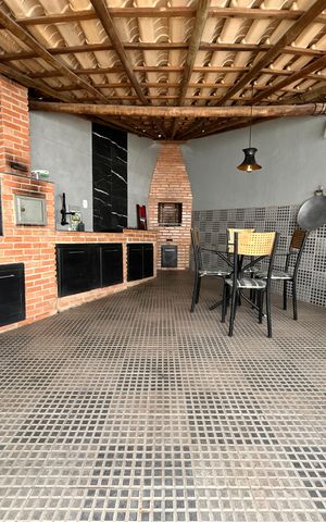 Casa à venda com 85m², 3 quartos e 2 vagas