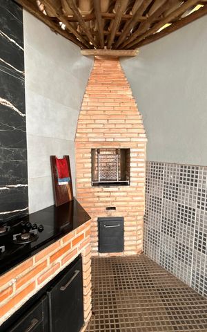 Casa à venda com 85m², 3 quartos e 2 vagas