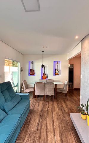 Casa à venda com 85m², 3 quartos e 2 vagas