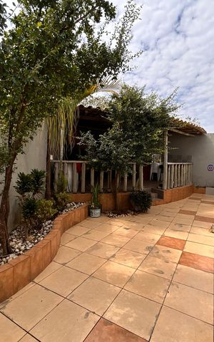 Casa à venda com 85m², 3 quartos e 2 vagas