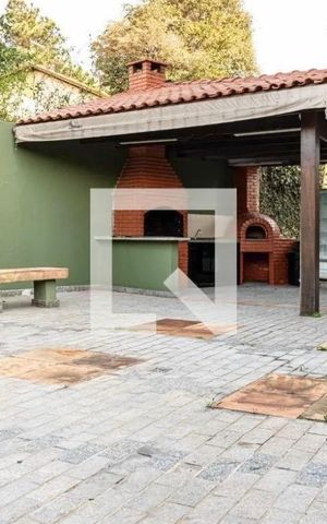 Apartamento para alugar com 50m², 2 quartos e 1 vaga Apartamento para alugar com 50m², 2 quartos e 1 vagaÁrea comum - Churrasqueira