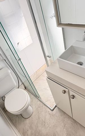 Apartamento para alugar com 50m², 2 quartos e 1 vaga Apartamento para alugar com 50m², 2 quartos e 1 vagaBanheiro