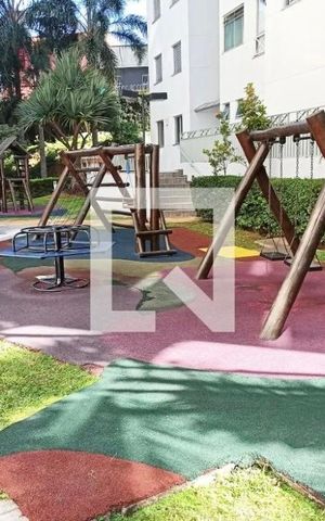 Apartamento para alugar com 50m², 2 quartos e 1 vaga Apartamento para alugar com 50m², 2 quartos e 1 vagaÁrea comum - Playground
