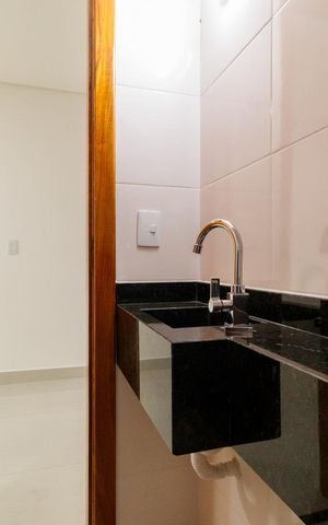 Casa à venda com 144m², 3 quartos e 3 vagas Casa à venda com 144m², 3 quartos e 3 vagasLavabo