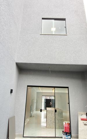 Casa à venda com 120m², 3 quartos e 2 vagas Casa à venda com 120m², 3 quartos e 2 vagasÁrea de serviço