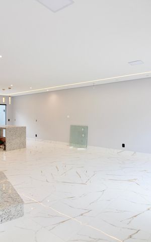 Casa à venda com 120m², 3 quartos e 2 vagas Casa à venda com 120m², 3 quartos e 2 vagasSala