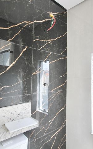 Casa à venda com 120m², 3 quartos e 2 vagas Casa à venda com 120m², 3 quartos e 2 vagasBanheiro da suíte 1