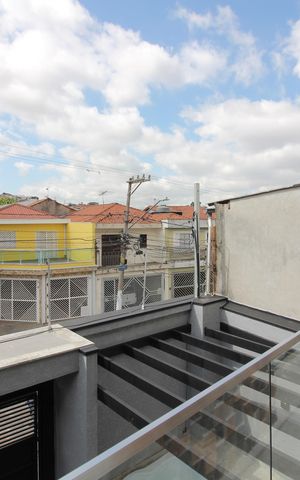 Casa à venda com 120m², 3 quartos e 2 vagas Casa à venda com 120m², 3 quartos e 2 vagasSacada