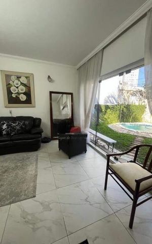 Casa à venda com 209m², 4 quartos e 3 vagas