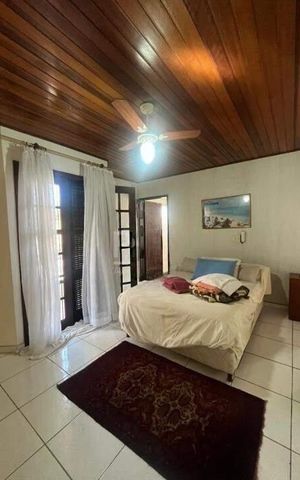Casa à venda com 209m², 4 quartos e 3 vagas