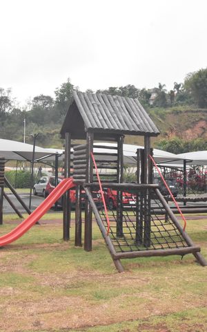 Apartamento à venda com 68m², 3 quartos e 2 vagasÁrea comum - Playground