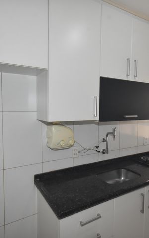 Apartamento à venda com 68m², 3 quartos e 2 vagasCozinha 