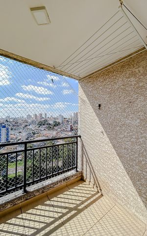 Apartamento para alugar com 64m², 3 quartos e 1 vagaVaranda