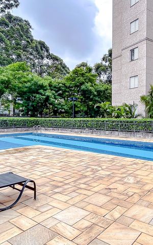 Apartamento para alugar com 64m², 3 quartos e 1 vagaÁrea comum - Piscina