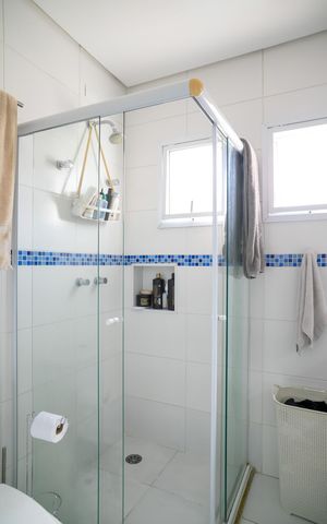 Casa de condomínio à venda com 186m², 3 quartos e 2 vagas Casa de condomínio à venda com 186m², 3 quartos e 2 vagasBanheiro - Quarto 1 - Suite