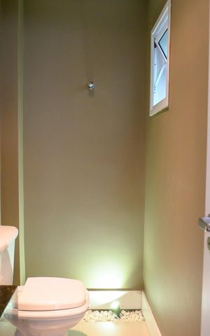 Casa de condomínio à venda com 186m², 3 quartos e 2 vagas Casa de condomínio à venda com 186m², 3 quartos e 2 vagasLavabo