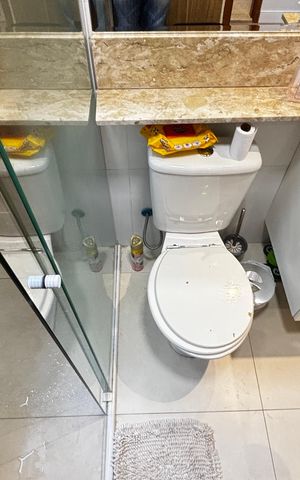 Apartamento para alugar com 120m², 2 quartos e 1 vaga Apartamento para alugar com 120m², 2 quartos e 1 vagaBanheiro da Suíte