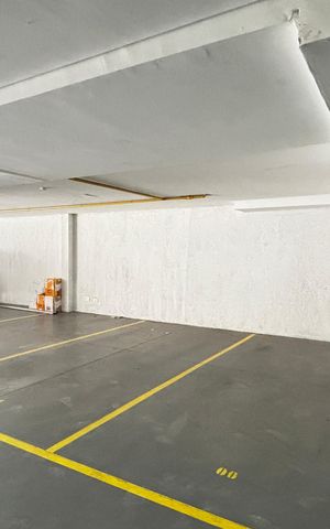 Apartamento para alugar com 120m², 2 quartos e 1 vaga Apartamento para alugar com 120m², 2 quartos e 1 vagaGaragem