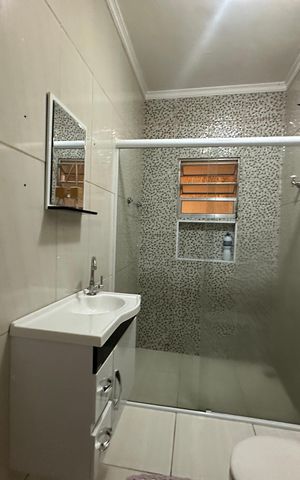 Casa à venda com 150m², 3 quartos e 3 vagas Casa à venda com 150m², 3 quartos e 3 vagasBanheiro 2