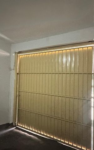 Casa à venda com 150m², 3 quartos e 3 vagas Casa à venda com 150m², 3 quartos e 3 vagasGaragem