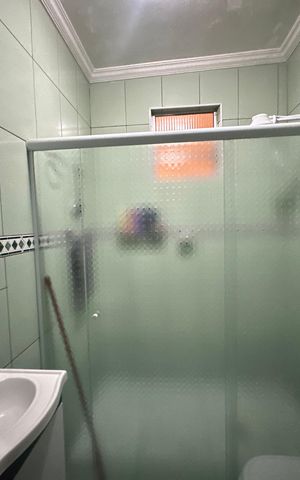 Casa à venda com 150m², 3 quartos e 3 vagas Casa à venda com 150m², 3 quartos e 3 vagasBanheiro 1