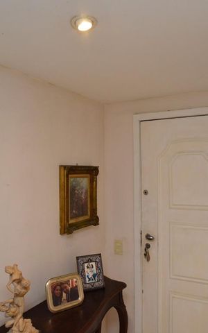 Apartamento à venda com 64m², 2 quartos e 1 vaga Apartamento à venda com 64m², 2 quartos e 1 vagaSala