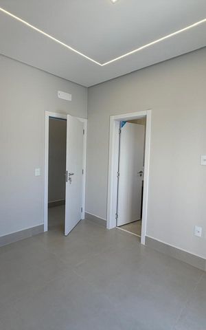 Casa de condomínio à venda com 199m², 3 quartos e 4 vagasQuarto