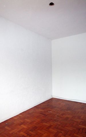 Apartamento à venda com 71m², 2 quartos e sem vagaSala
