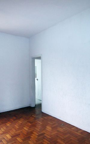 Apartamento à venda com 71m², 2 quartos e sem vagaSala