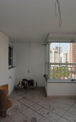 Apartamento para alugar com 175m², 4 quartos e 3 vagasVaranda da Sala