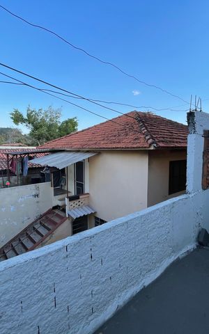 Casa para alugar com 50m², 1 quarto e sem vaga Casa para alugar com 50m², 1 quarto e sem vagaVista