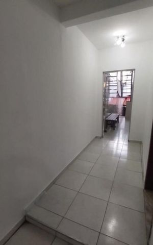Casa à venda com 220m², 3 quartos e 1 vaga