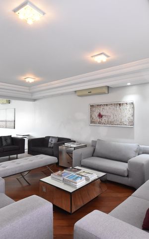 Casa de condomínio à venda com 350m², 4 quartos e 4 vagasSala