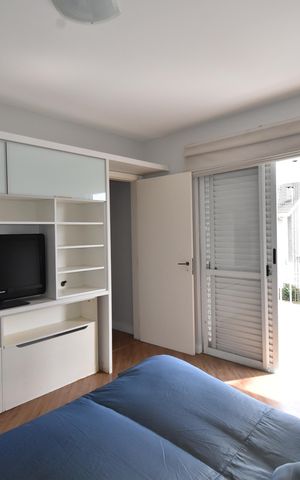 Casa de condomínio à venda com 350m², 4 quartos e 4 vagasSuíte 2