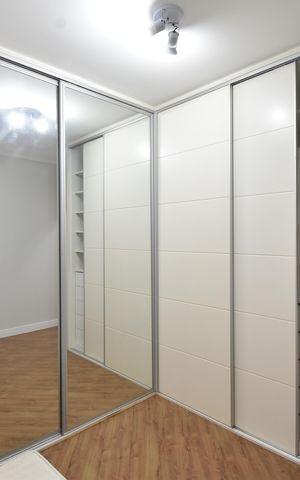 Casa de condomínio à venda com 350m², 4 quartos e 4 vagasQuarto 3