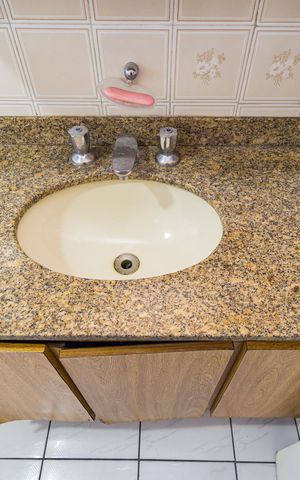 Apartamento para alugar com 54m², 2 quartos e 1 vaga Apartamento para alugar com 54m², 2 quartos e 1 vagaDetalhe - Banheiro