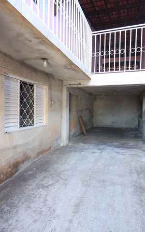 Casa para alugar com 90m², 3 quartos e 3 vagasQuintal