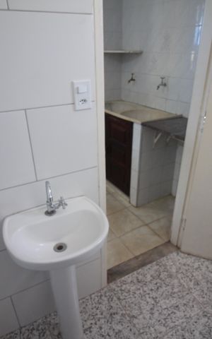 Casa para alugar com 90m², 3 quartos e 3 vagasBanheiro