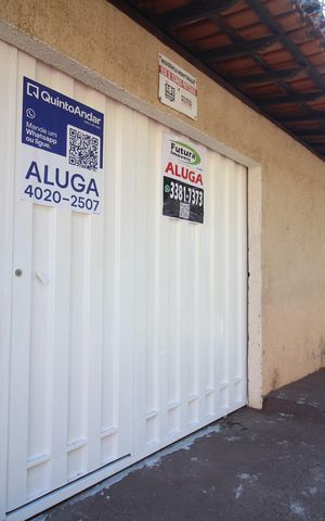 Casa para alugar com 90m², 3 quartos e 3 vagasPlaquinha Instalada 21/08/2026 DCFC-439