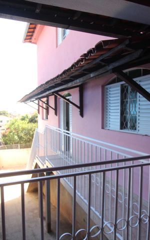Casa para alugar com 90m², 3 quartos e 3 vagasQuintal