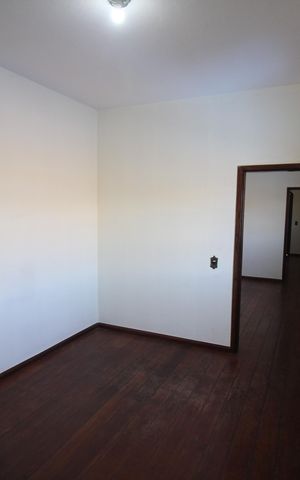 Casa para alugar com 90m², 3 quartos e 3 vagasQuarto 1