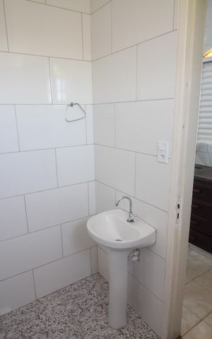 Casa para alugar com 90m², 3 quartos e 3 vagasBanheiro