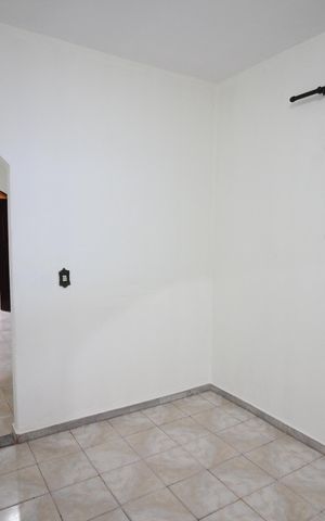 Casa para alugar com 90m², 3 quartos e 3 vagasSala