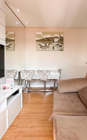 Apartamento à venda com 53m², 2 quartos e 2 vagasSala