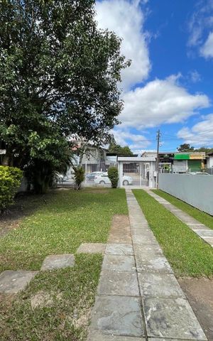 Casa à venda com 178m², 3 quartos e 1 vaga