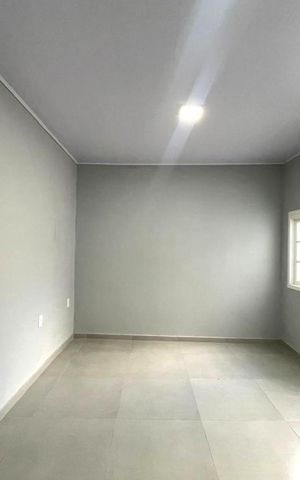Casa à venda com 178m², 3 quartos e 1 vaga