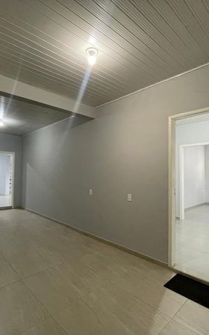Casa à venda com 178m², 3 quartos e 1 vaga